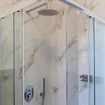 Kalos Apartment *