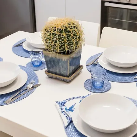 Kalos Apartment